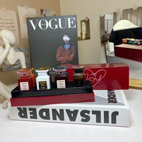 TOMFORD TF Limited Edition Signature Fragrance 8-kawałkowy zestaw B-3188  